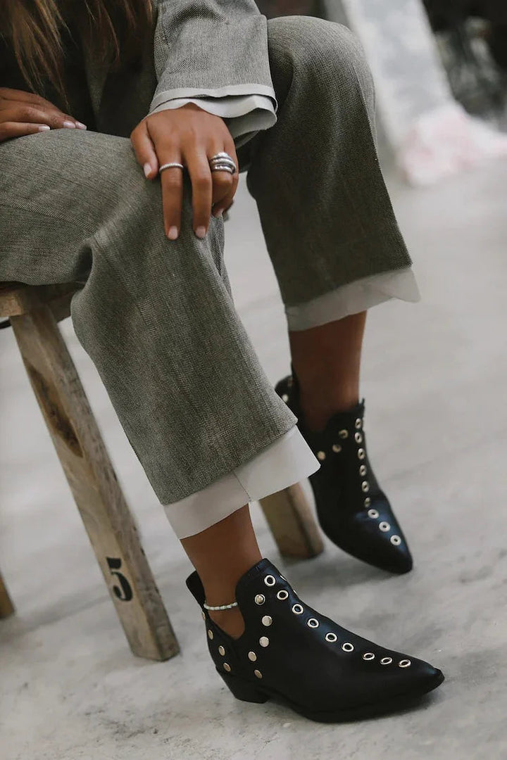 BELMONTE MILANO | STIVALETTO BORCHIATO A PUNTA